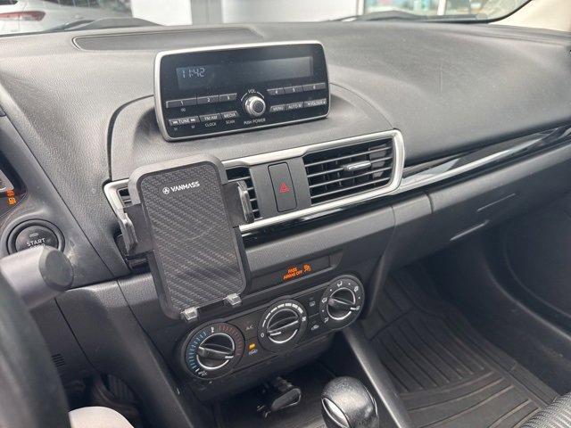 Used 2014 MAZDA MAZDA3 i Touring image 7