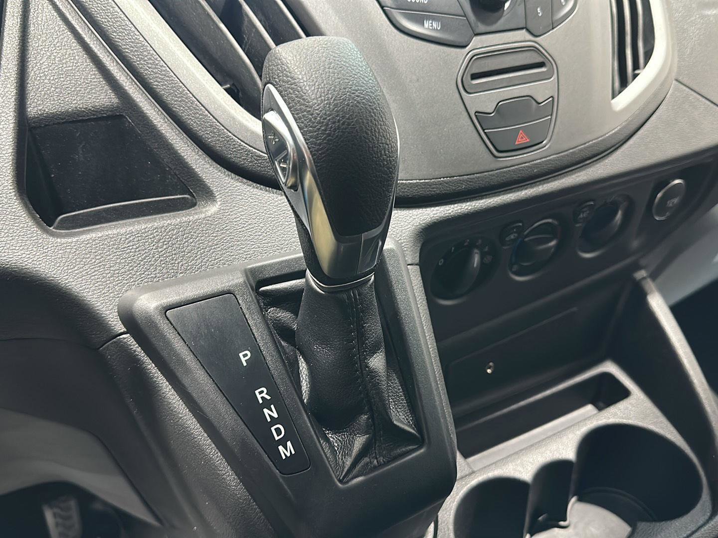 Used 2018 Ford Transit 350 XL image 14