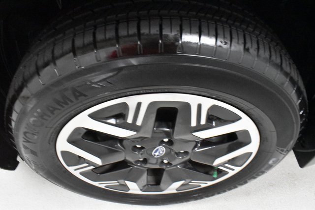 Used 2025 Subaru Forester Premium image 9