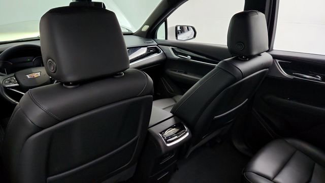 Certified 2023 Cadillac XT6 Premium Luxury w/ LPO, Floor Liner Package image 21