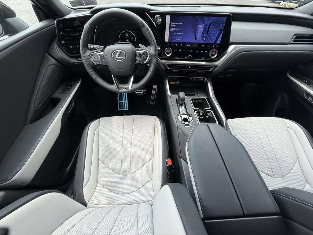 New 2026 Lexus TX 500h AWD image 14