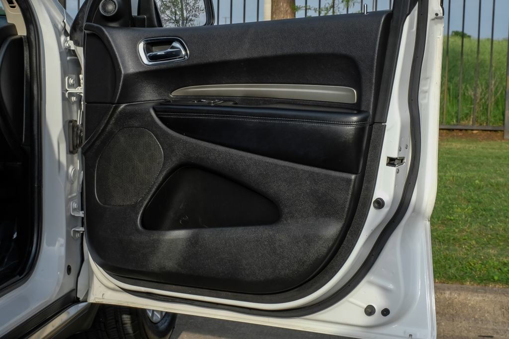 Used 2018 Dodge Durango SXT w/ 3rd Row Seating Group RWD image 49