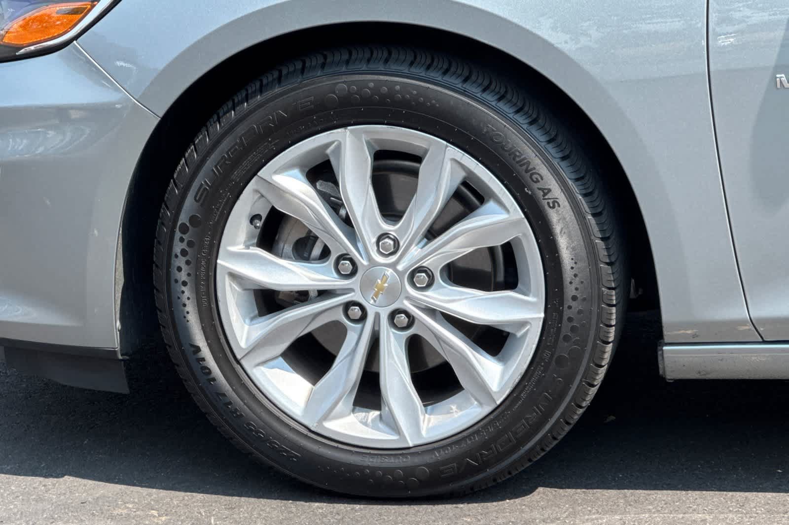 Used 2024 Chevrolet Malibu LT FWD image 25