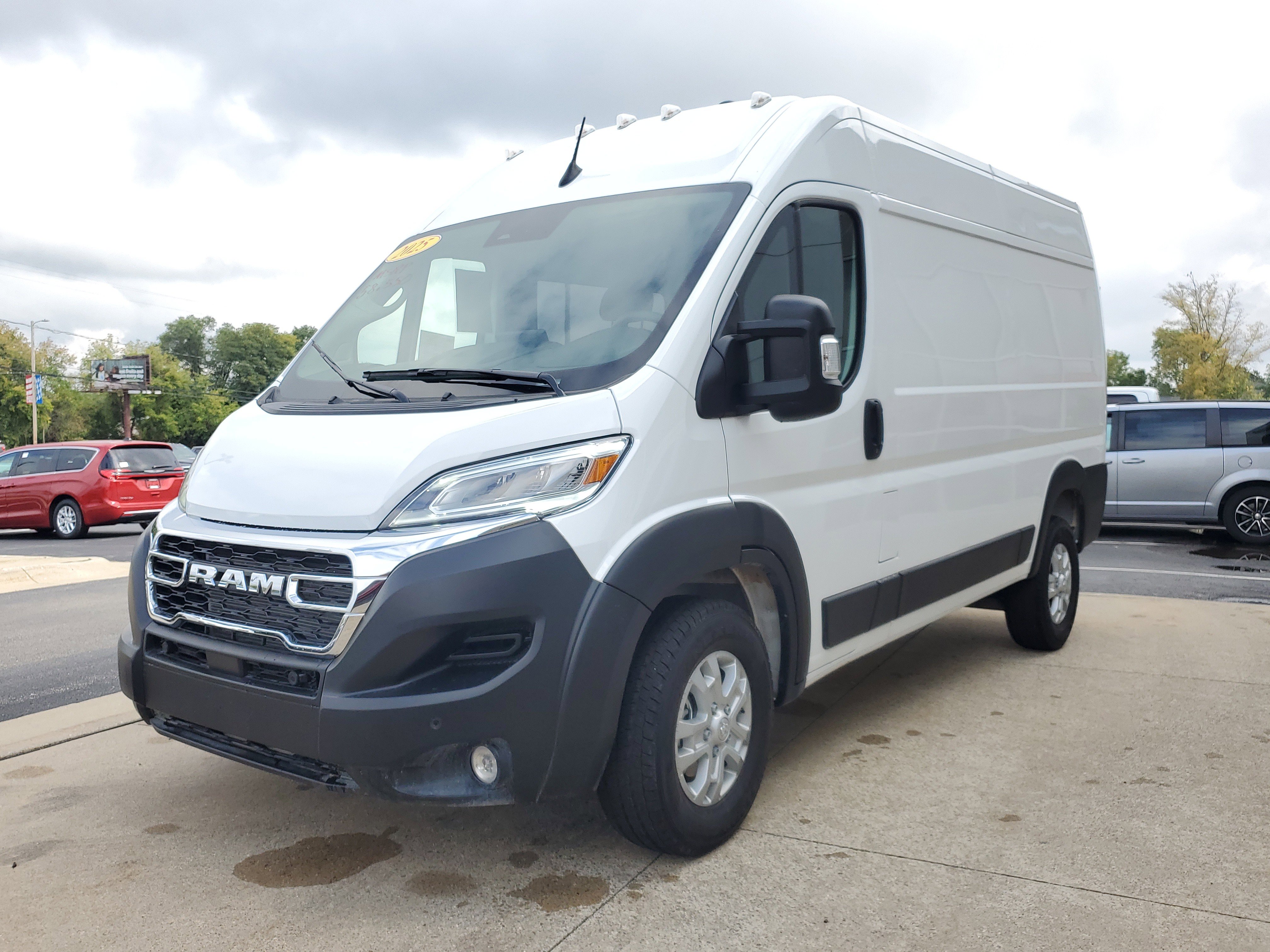 Used 2025 RAM ProMaster 1500 w/ Quick Order Package 22H SLT+ image 2