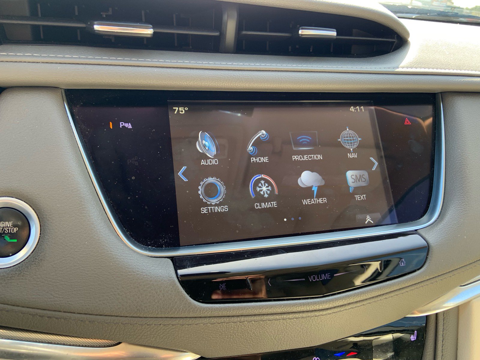 Used 2018 Cadillac XT5 Luxury w/ Driver Awareness Package AWD/4WD image 15