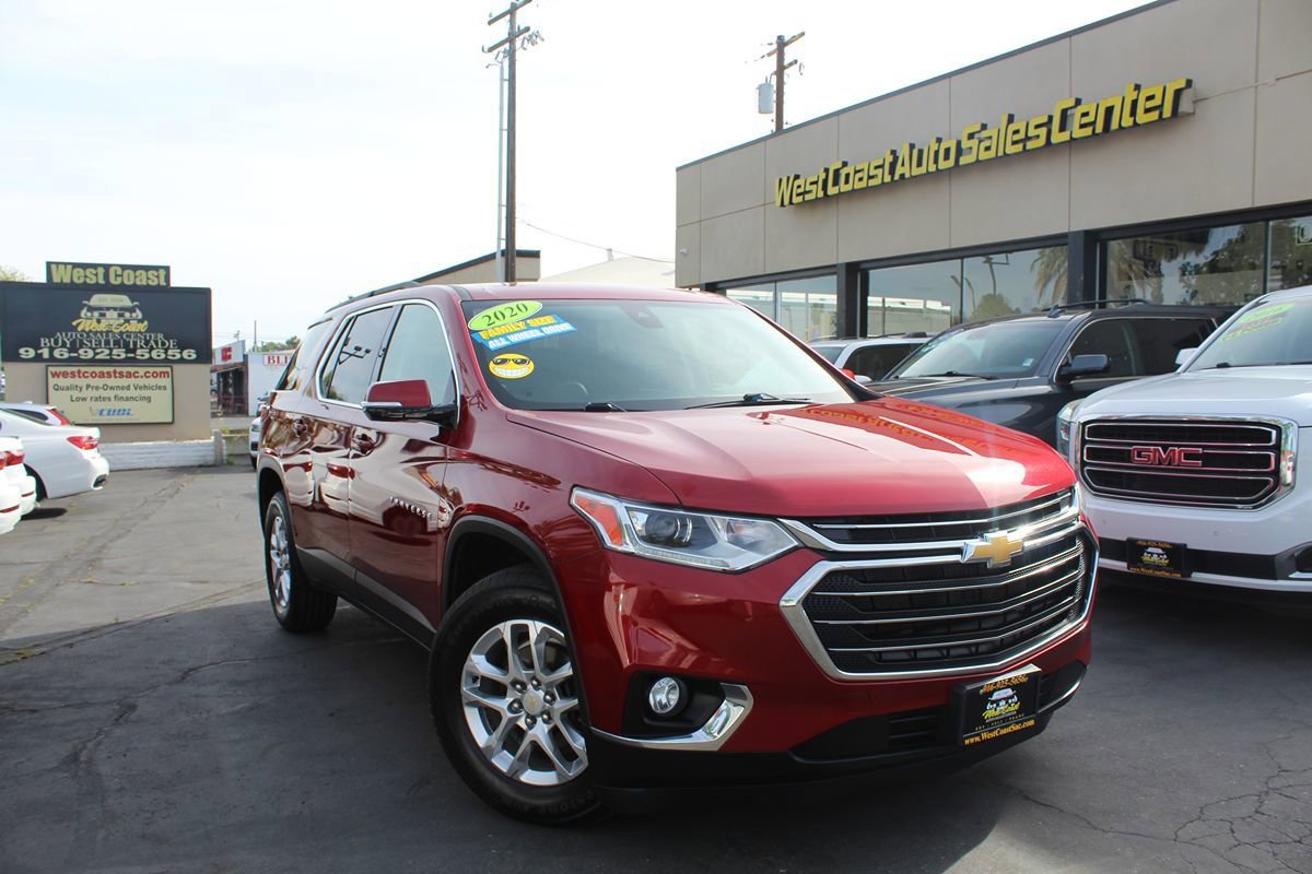 Used 2020 Chevrolet Traverse LT w/ Driver Confidence II Package image 39