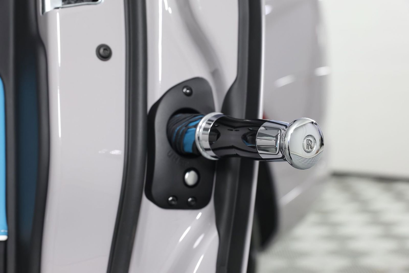 New 2026 Rolls-Royce Cullinan Black Badge image 24