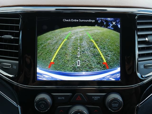 Used 2019 Jeep Grand Cherokee Summit AWD/4WD image 7