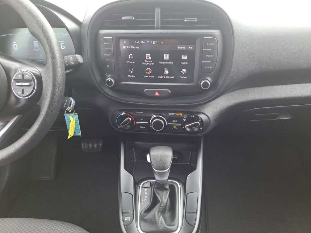 Used 2024 Kia Soul LX w/ Option Group 015 image 11