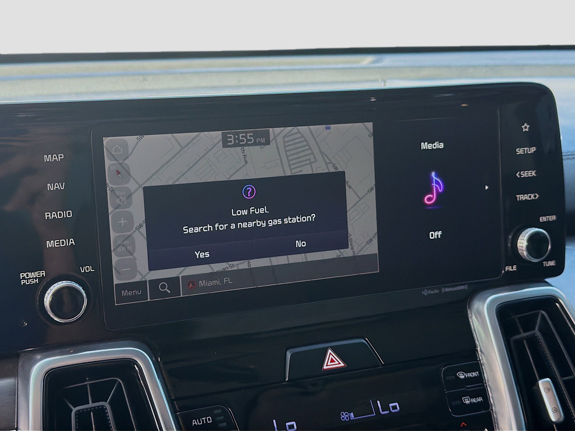 Used 2022 Kia Sorento SX image 12