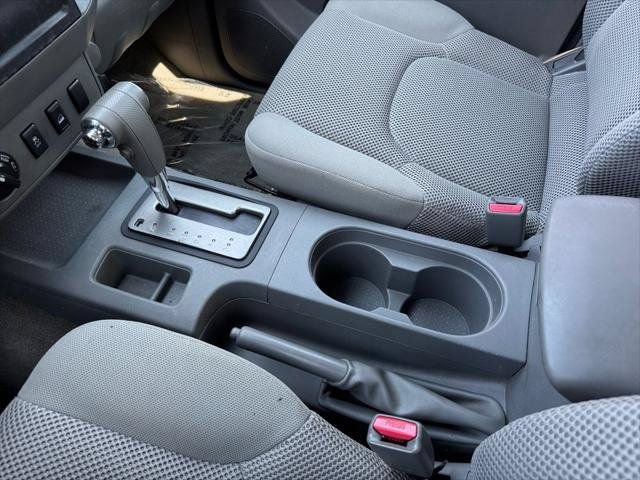 Used 2012 Nissan Frontier SV AWD/4WD image 55