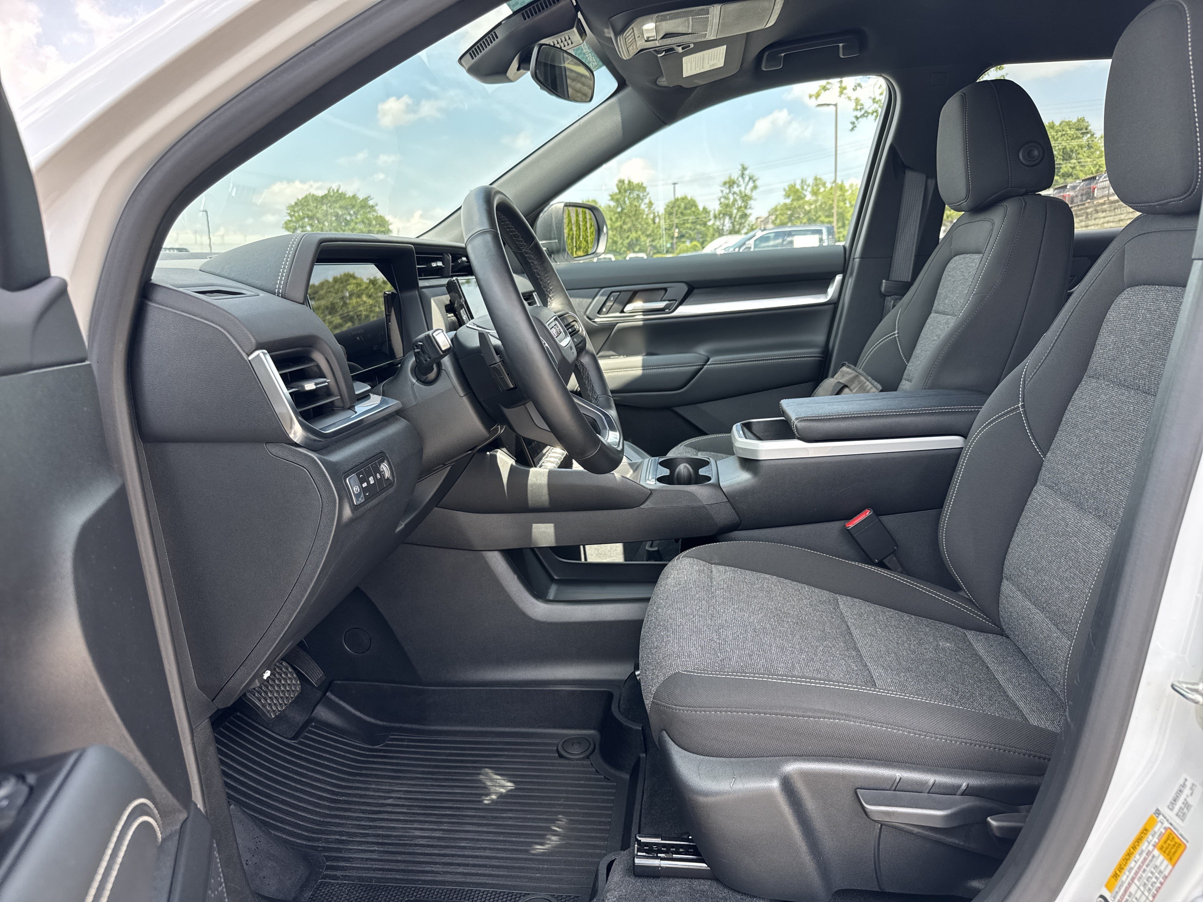 Used 2026 GMC Terrain Elevation w/ Black Edition FWD image 16
