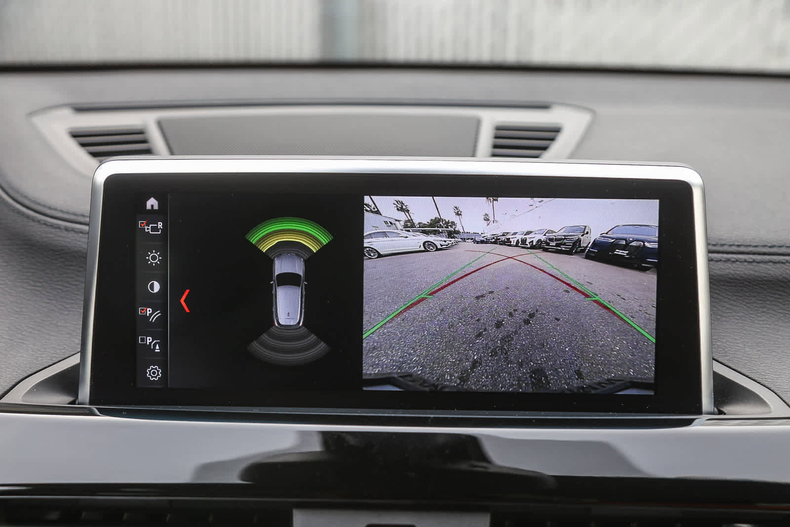 Used 2022 BMW X2 sDrive28i w/ M Sport X Package image 21