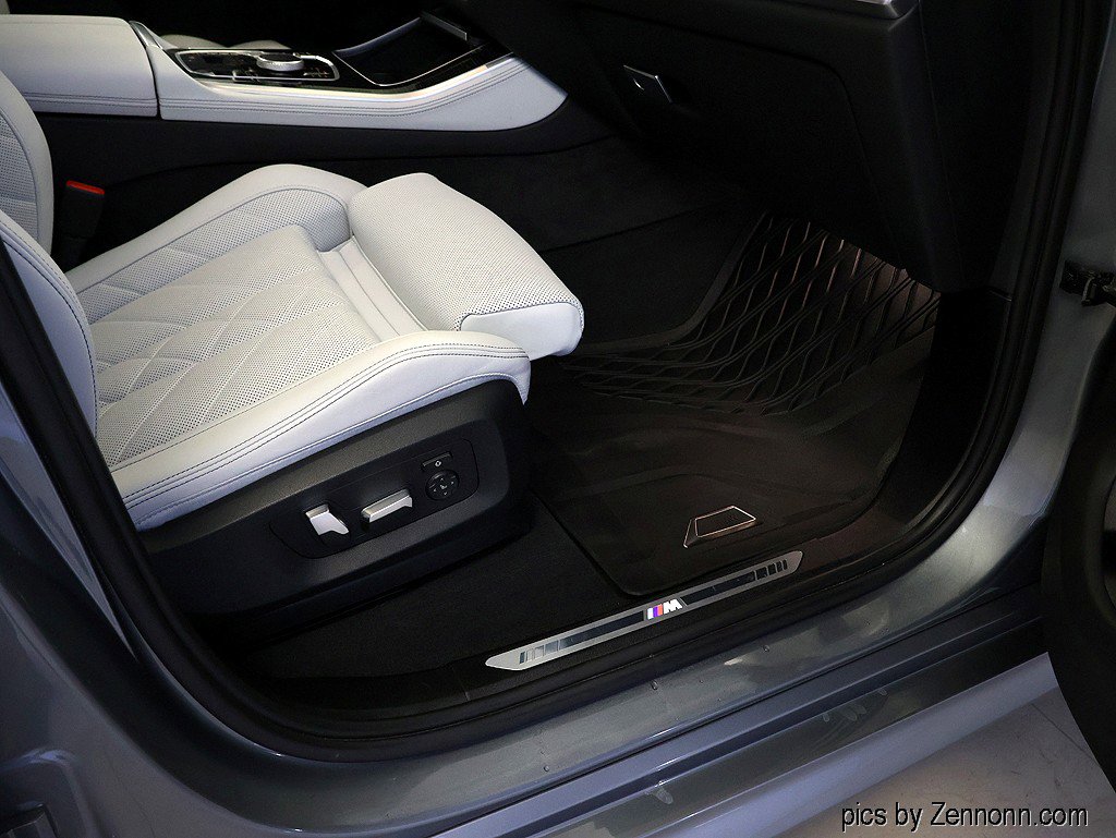 Certified 2024 BMW X5 xDrive40i w/ M Sport Package image 38