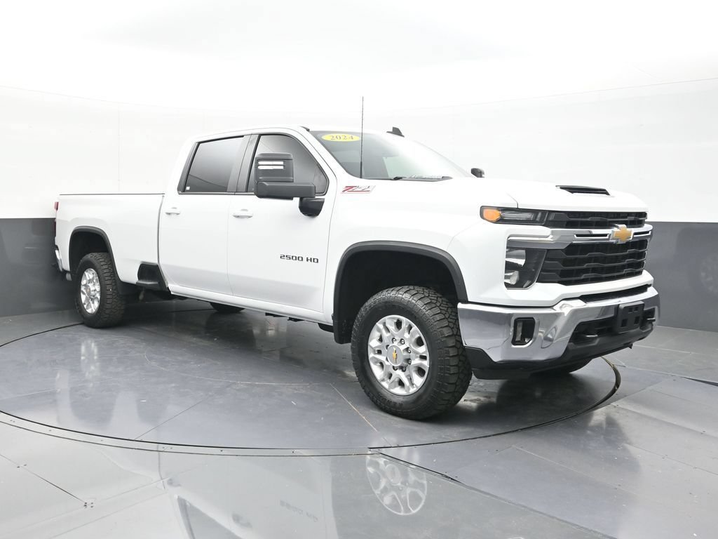 Used 2024 Chevrolet Silverado 2500 LT