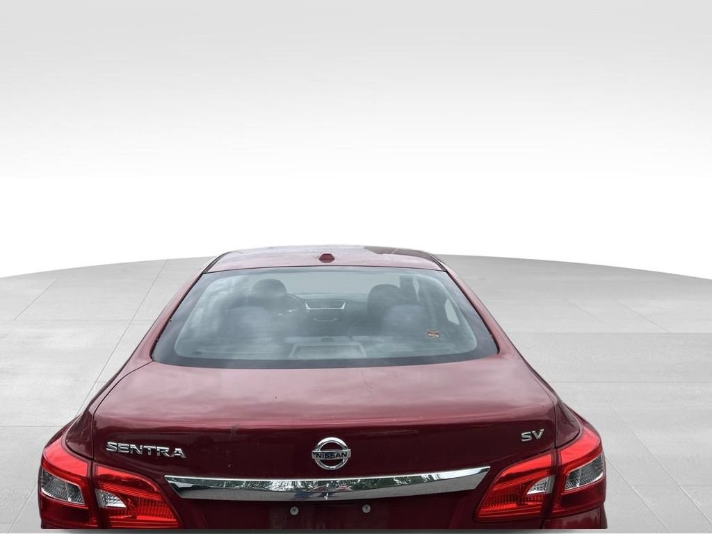 Used 2017 Nissan Sentra SV FWD image 4