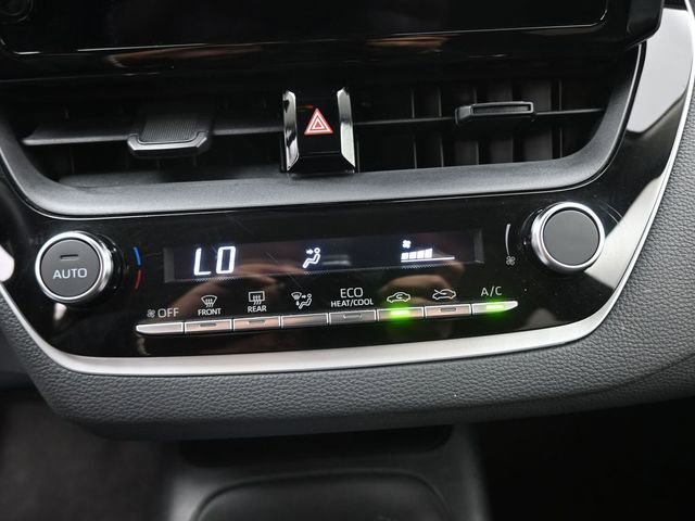 Used 2025 Toyota Corolla LE image 9