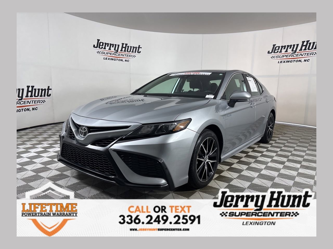 Used 2023 Toyota Camry SE