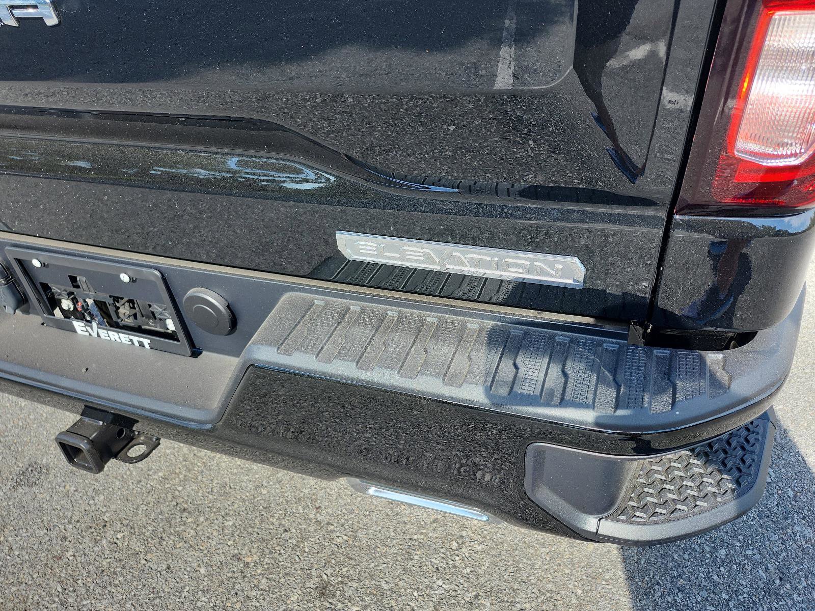 New 2026 GMC Sierra 1500 Elevation image 4