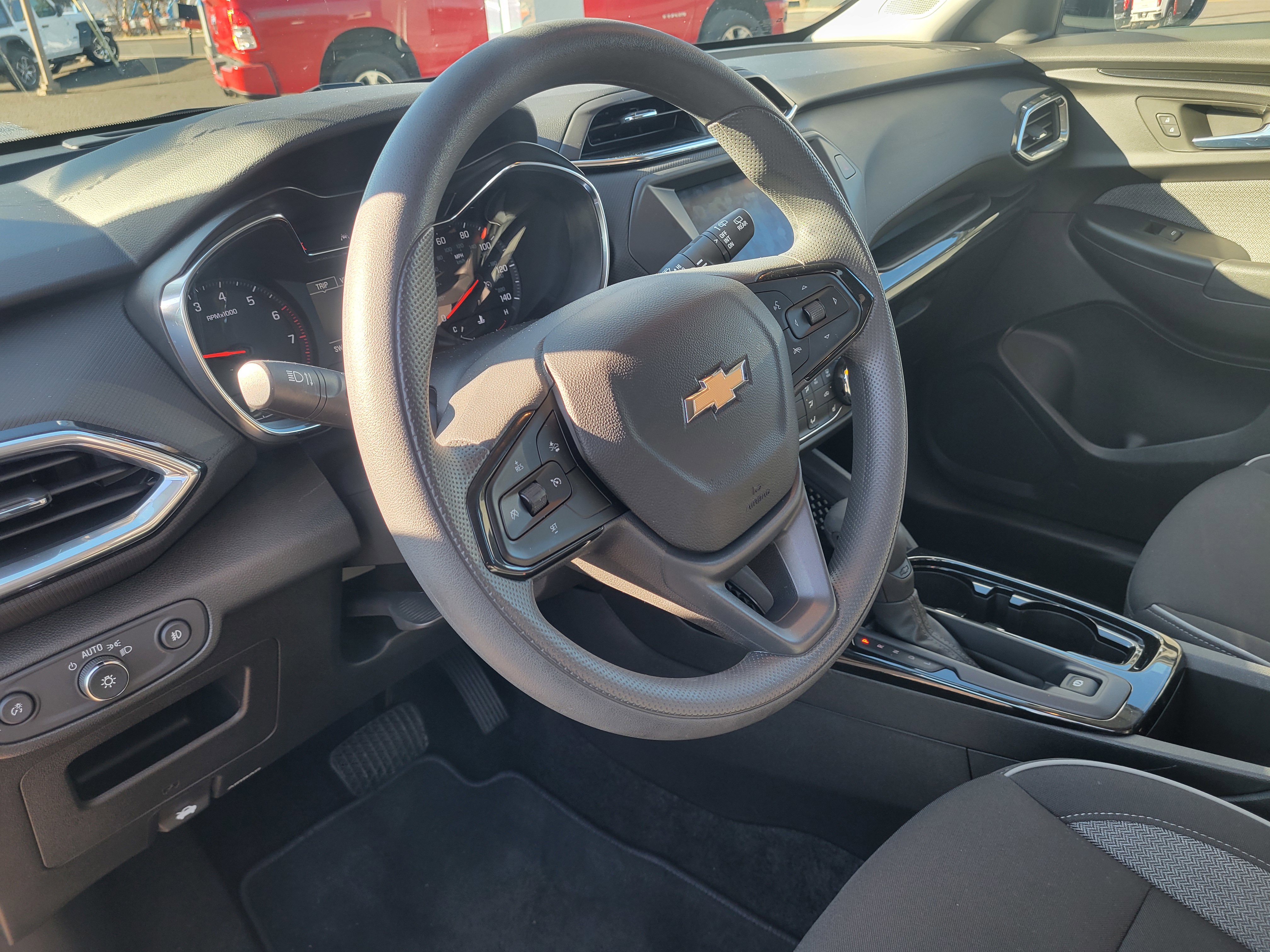 Used 2023 Chevrolet TrailBlazer LT image 6