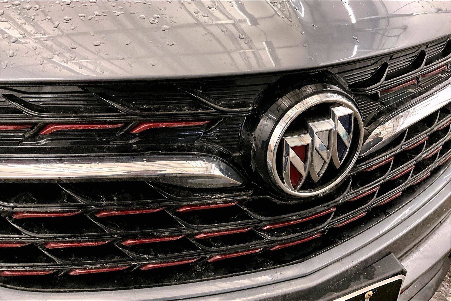 Used 2021 Buick Encore GX Select w/ Sport Touring Package image 29