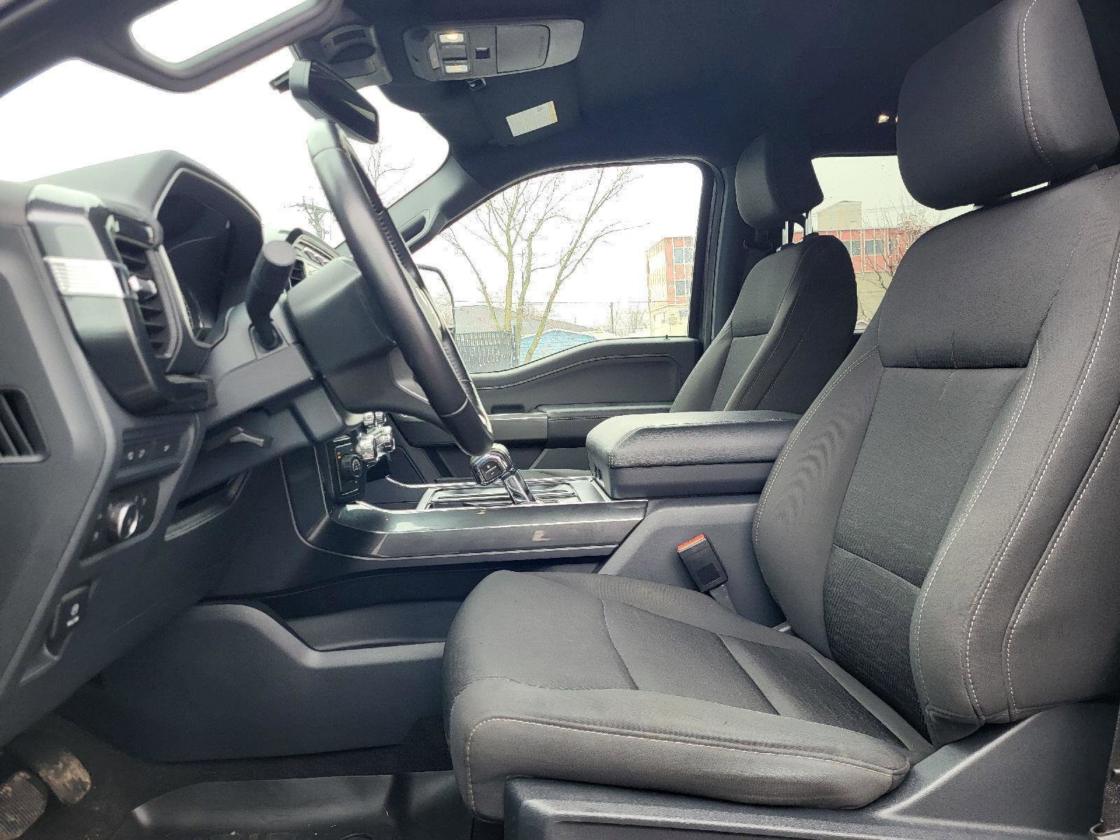 Used 2022 Ford F150 XLT w/ Equipment Group 302A High image 9