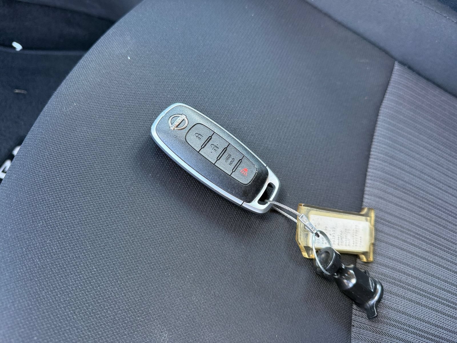 Used 2025 Nissan Sentra SV FWD image 19