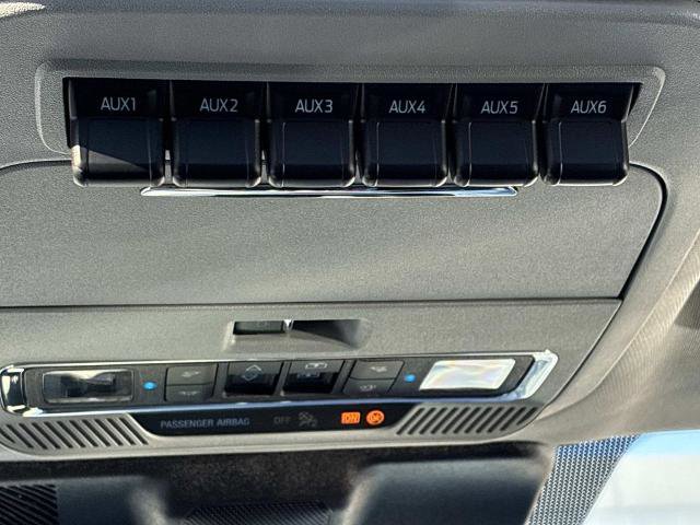 New 2026 Ford F350 Lariat w/ Black Appearance Package image 24