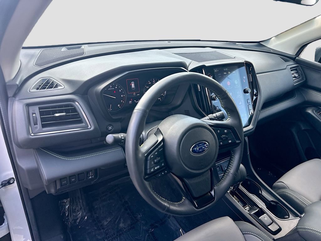 Certified 2025 Subaru Ascent Onyx Edition w/ Onyx Package AWD/4WD image 9