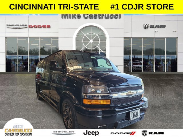 Used 2025 Chevrolet Express 2500 Extended w/ Driver Convenience Package RWD image 1