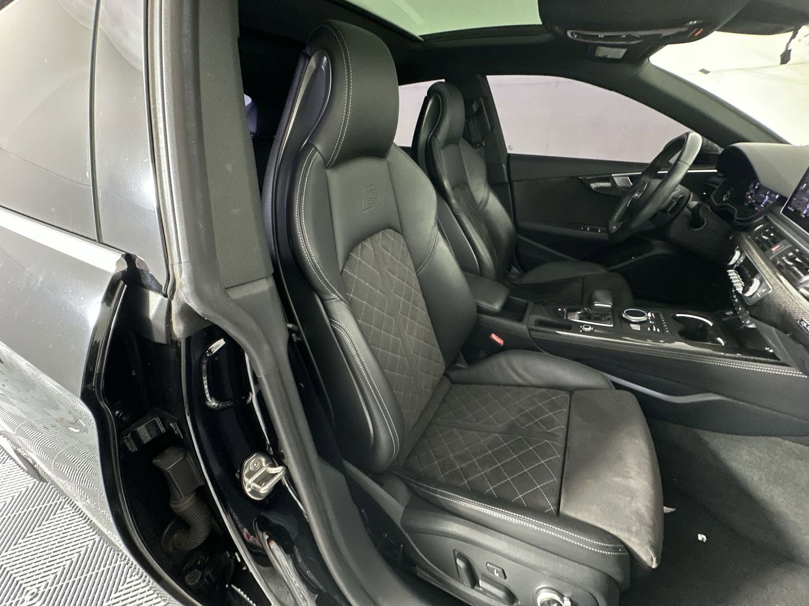Used 2019 Audi S5 Premium Plus w/ Premium Plus AWD/4WD image 27