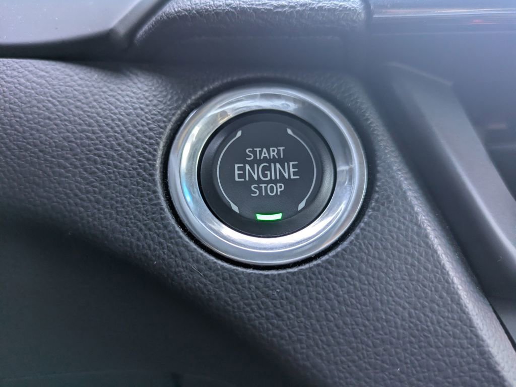 Used 2021 Cadillac CT4 Luxury image 29