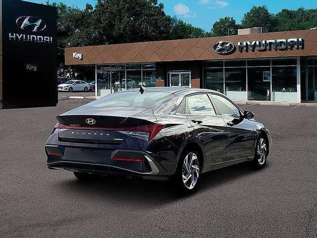 New 2026 Hyundai Elantra Limited FWD image 9