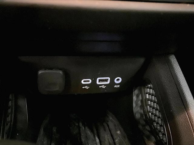 Used 2022 Chevrolet TrailBlazer LT FWD image 31