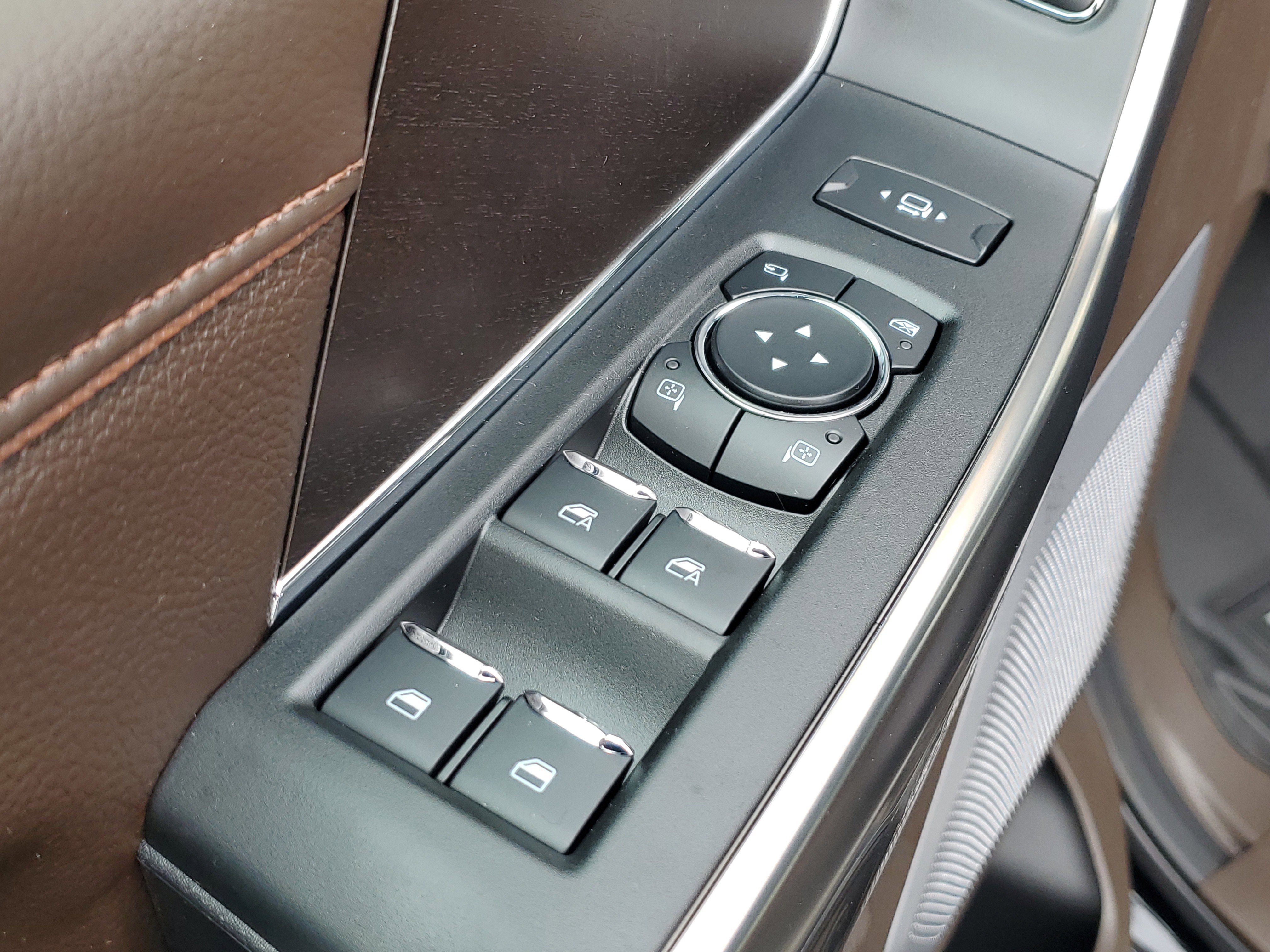 New 2026 Ford F350 King Ranch w/ Chrome Package image 16