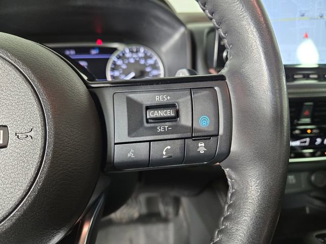 Used 2023 Nissan Rogue SL w/ SL Premium Package image 24