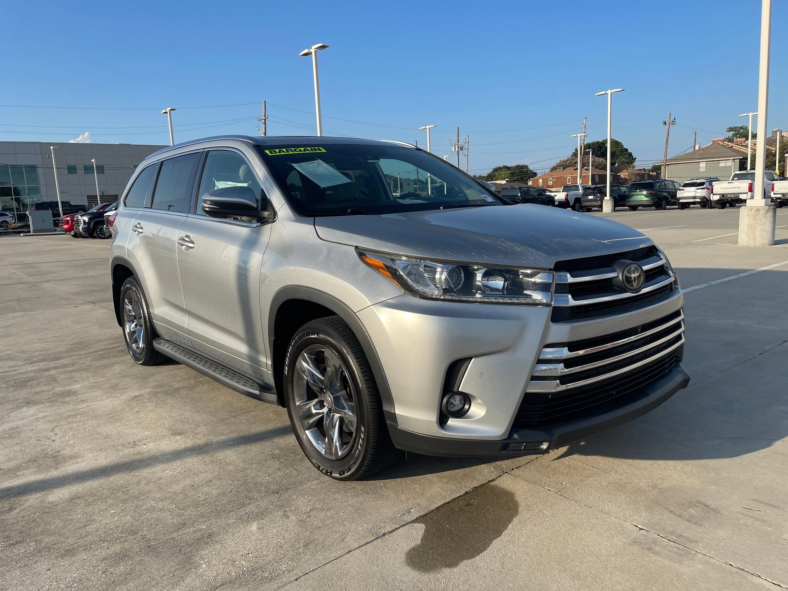 Used 2019 Toyota Highlander Limited Platinum FWD image 8
