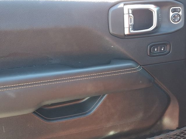 Used 2025 Jeep Gladiator Sport AWD/4WD image 23