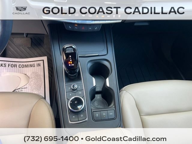 Certified 2024 Cadillac XT4 Luxury w/ Cold Weather Package FWD image 22