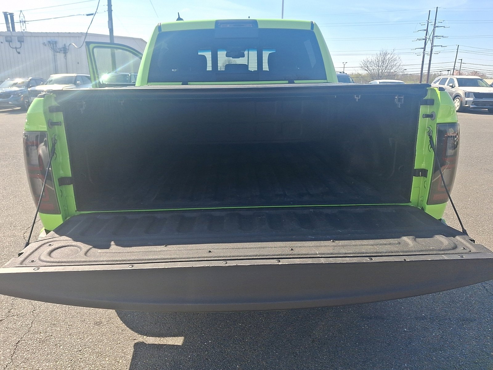 Used 2017 RAM 1500 Sport w/ Sublime Green Sport Package image 28