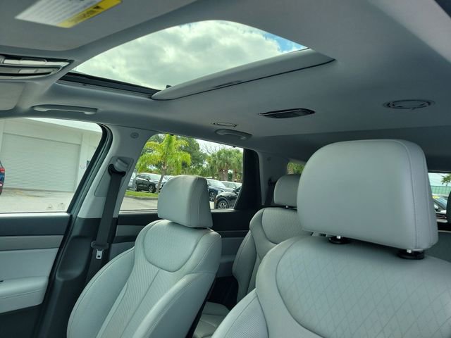 Used 2022 Hyundai Palisade SEL w/ Premium Package image 17
