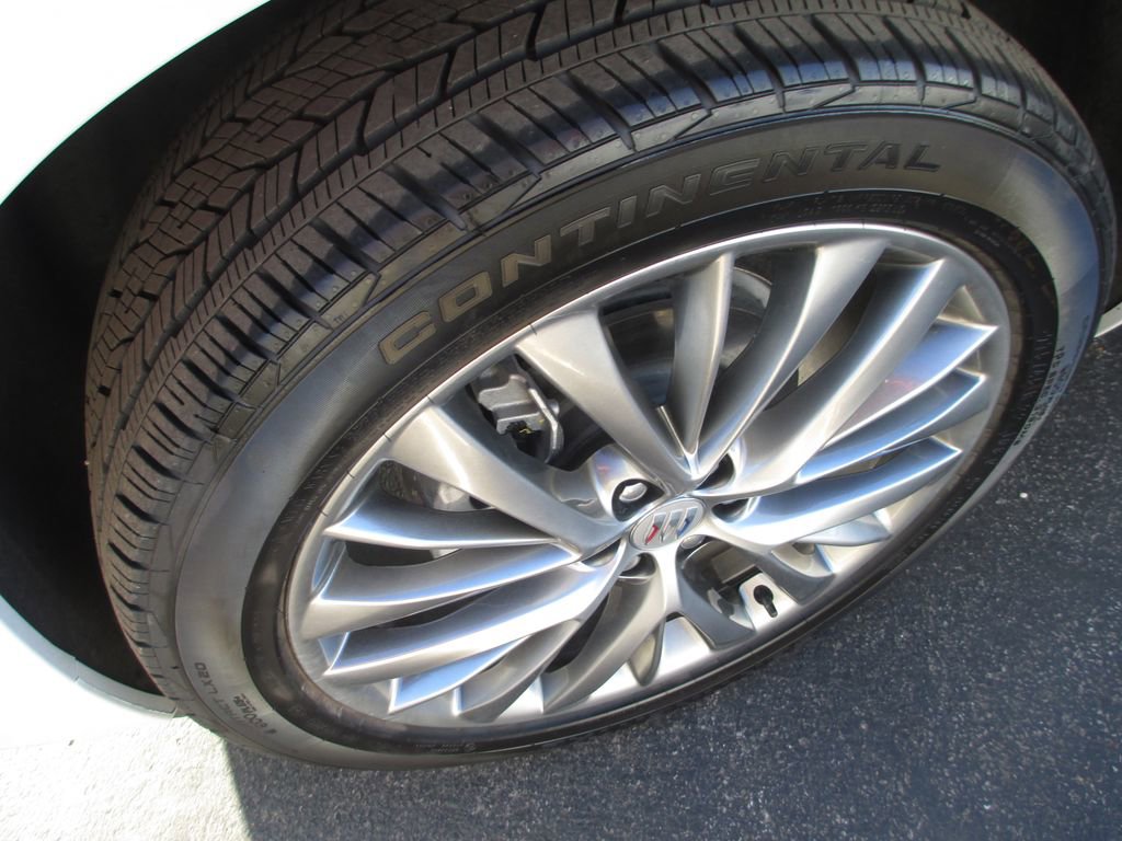 Used 2026 Buick Enclave Avenir w/ Super Cruise Package image 12