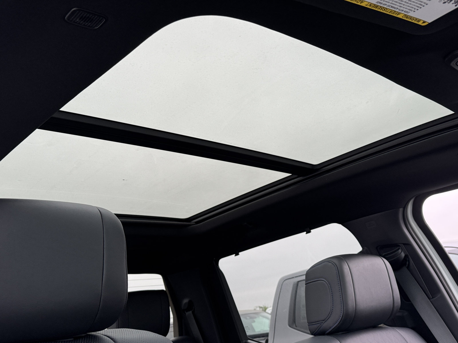 New 2026 Toyota Tundra Platinum AWD/4WD image 3