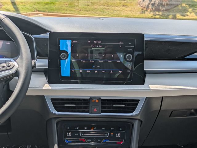 New 2026 Volkswagen Taos SE AWD/4WD image 18