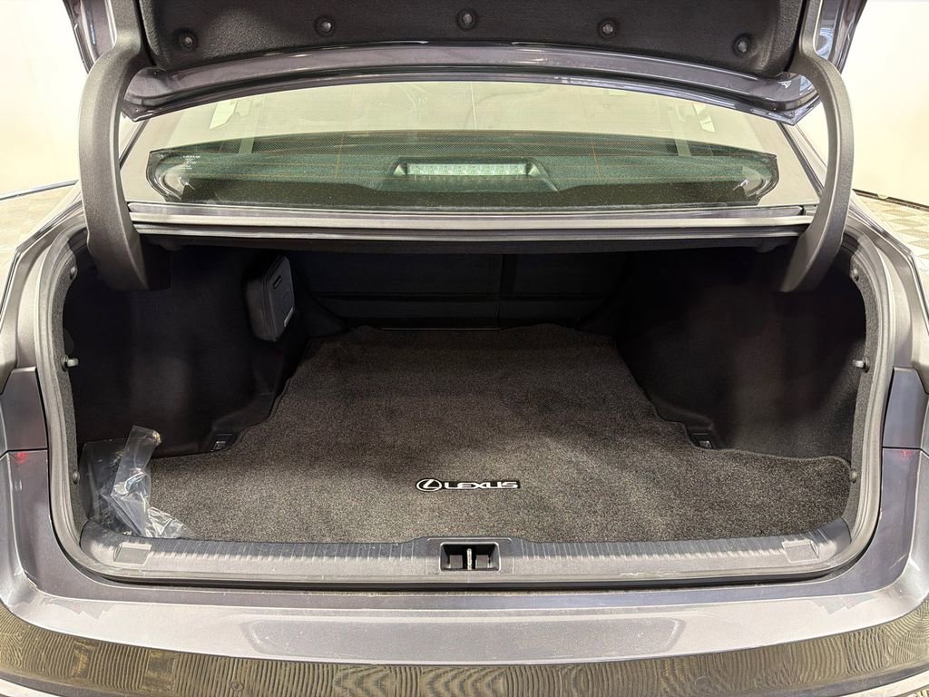 Used 2024 Lexus IS 300 w/ Premium Package image 19