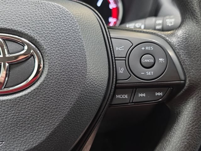 Certified 2025 Toyota RAV4 XLE FWD image 14