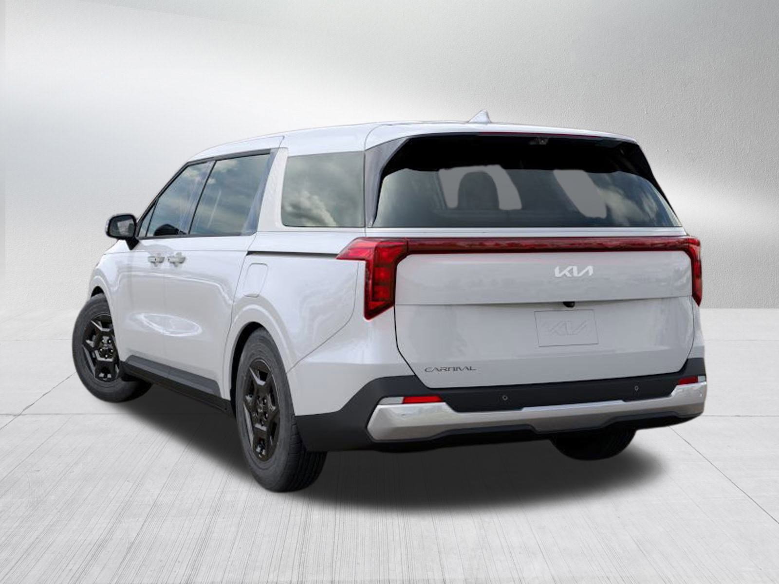 New 2026 Kia Carnival image 4