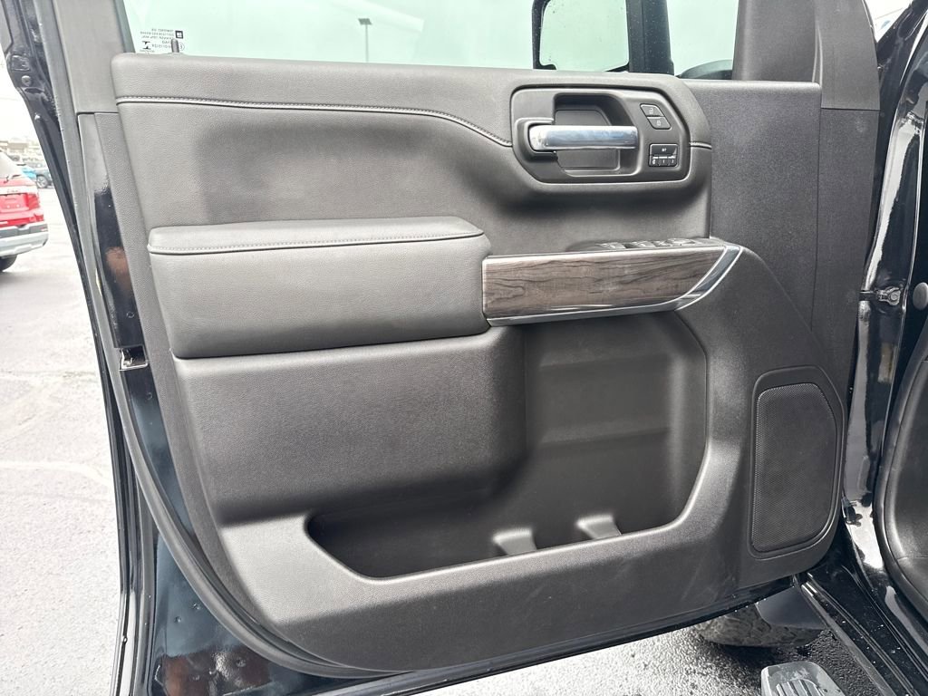 Used 2023 Chevrolet Silverado 2500 LTZ image 12