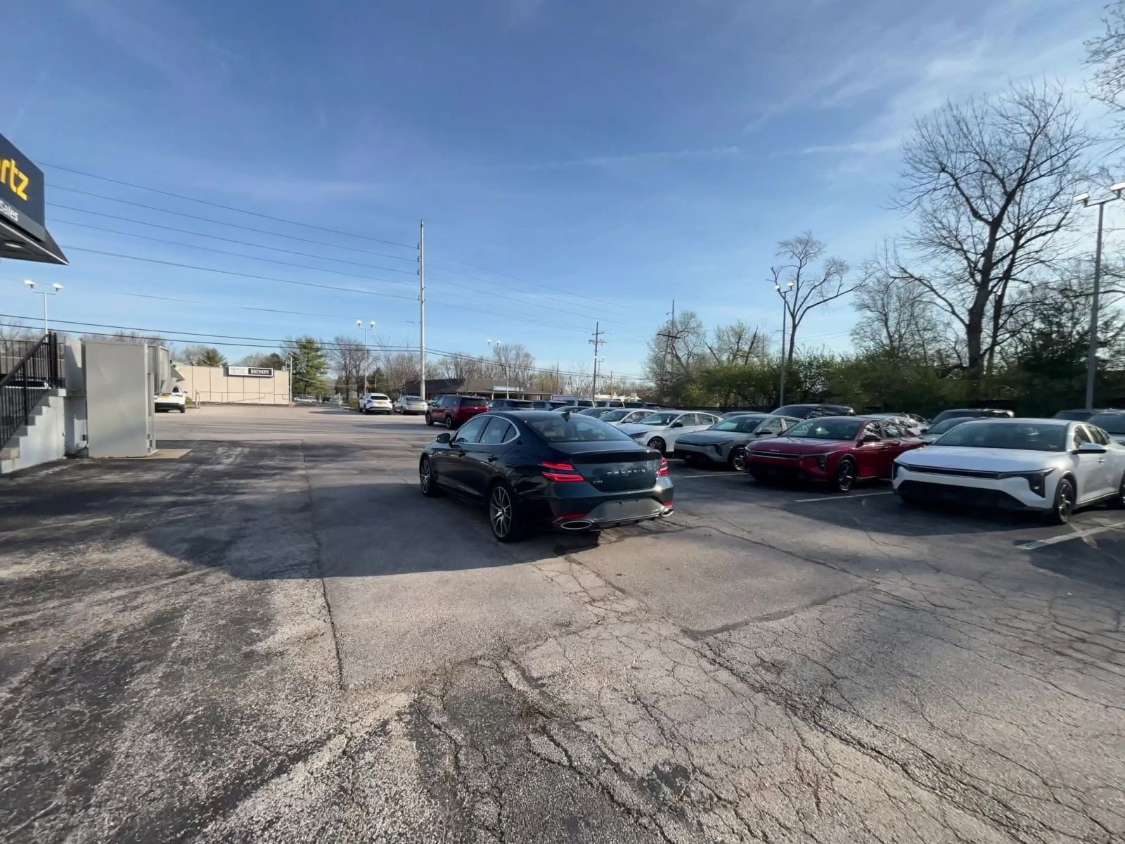 Used 2025 Genesis G70 2.5T image 16