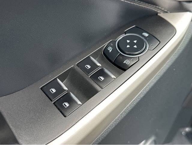 Used 2023 Ford Explorer XLT w/ Equipment Group 202A image 37